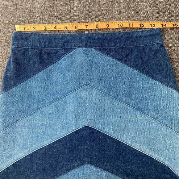 ASOS 100% Cotton Denim Blue Chevron Patchwork Mini Skirt - Picture 9 of 9